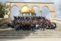 بالصور: مسيرة الدراجات النارية القطرية تُختتم بمسيرة وصلاة حاشدة في الأقصى